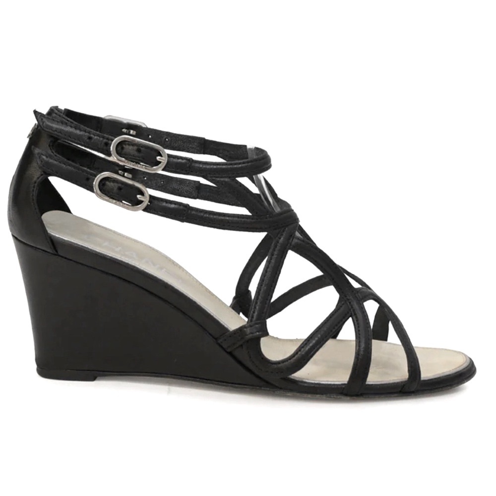 Chanel Black leather criss-cross buckle strap heeled gladiator wedge sandals - Picture 2 of 8